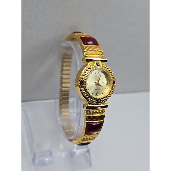 Avon Gold Tone Red Cabochon Bracelet Watch Japan Quartz New Battery 24mm Classic - Picture 3 of 11